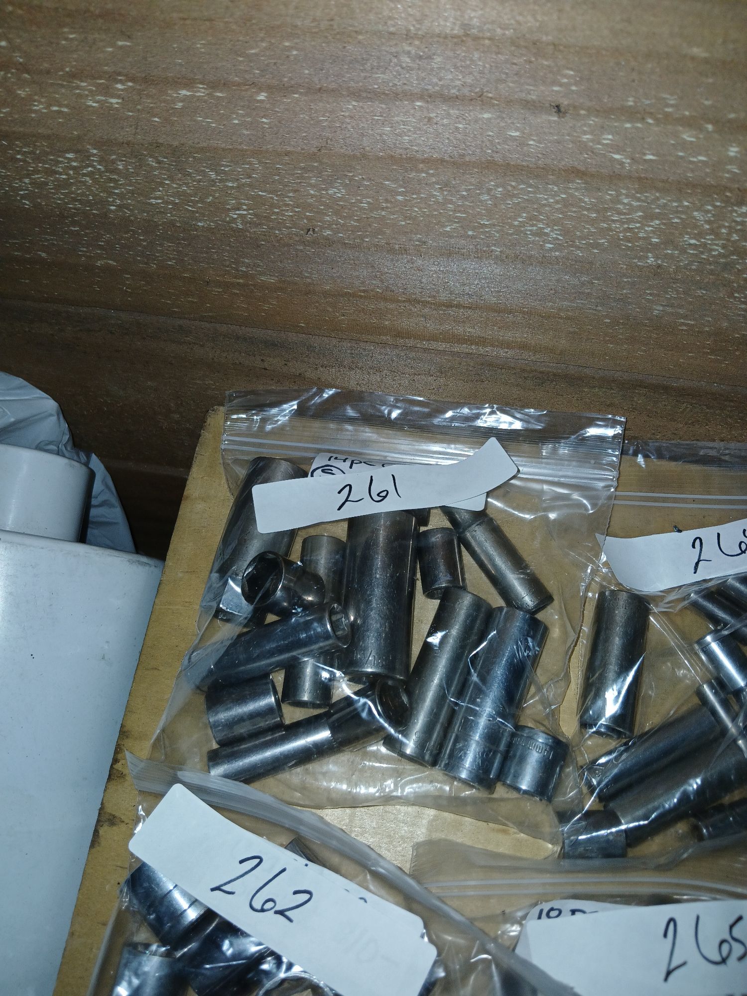Lot image 1