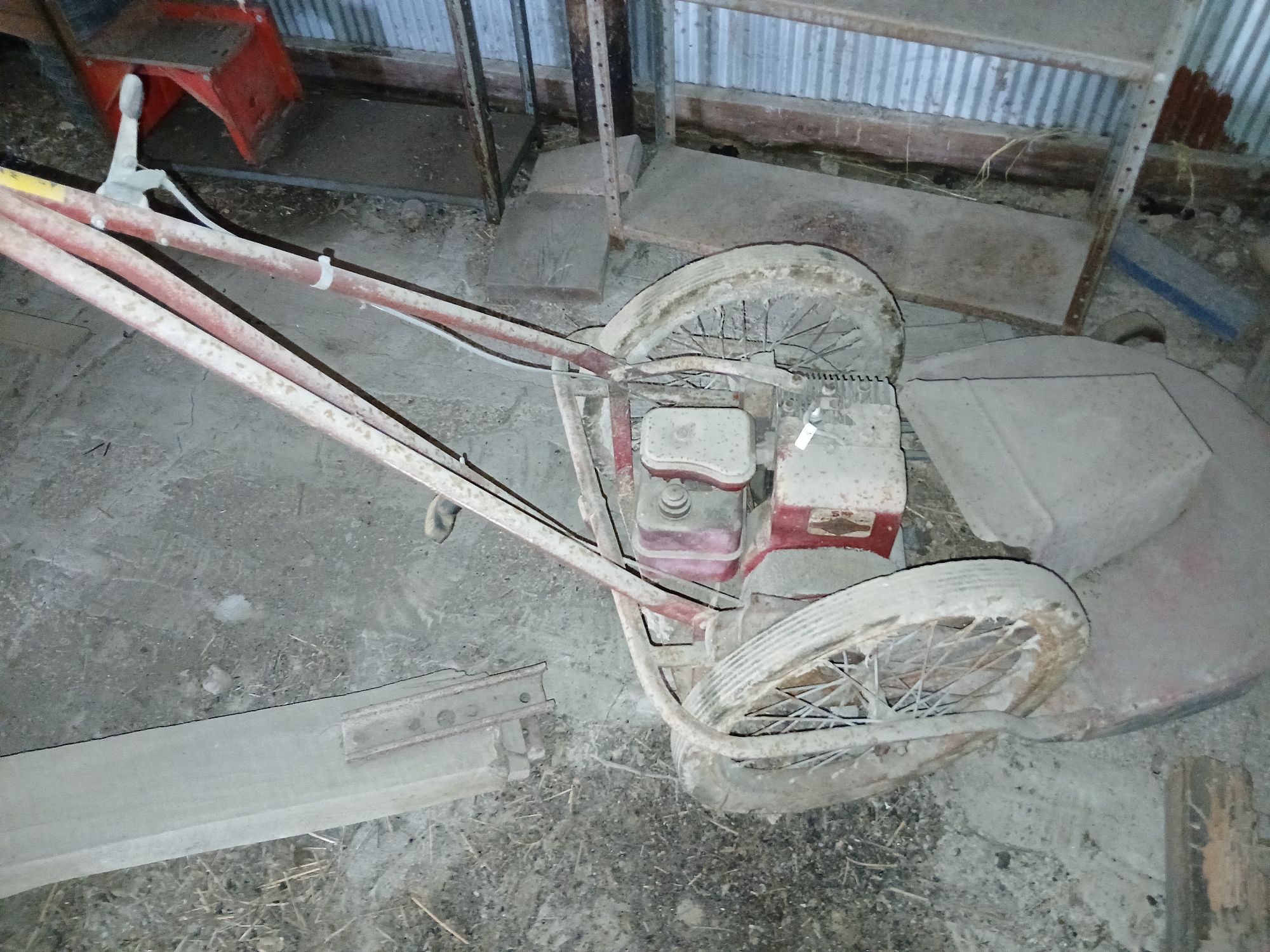 Lot image 2