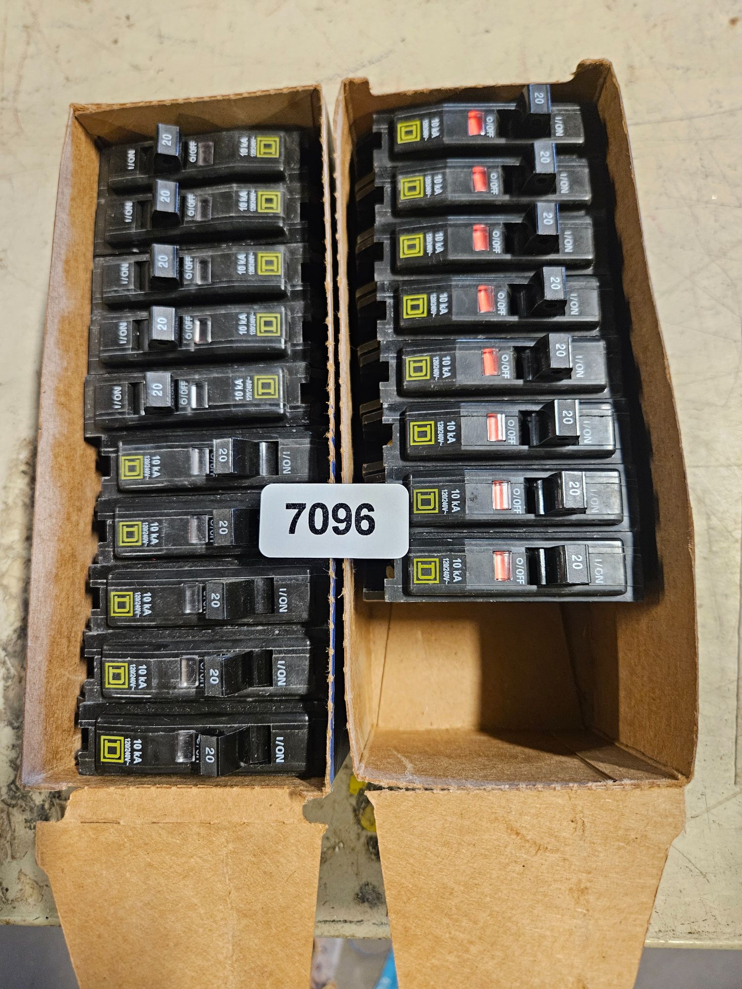 Lot image 1