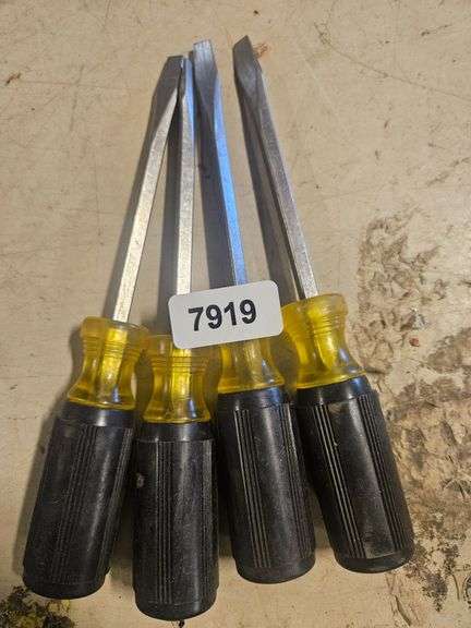 Screwdrivers image