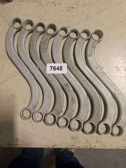 Box End Wrenches image