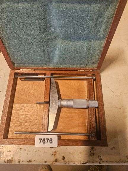 Micrometer image
