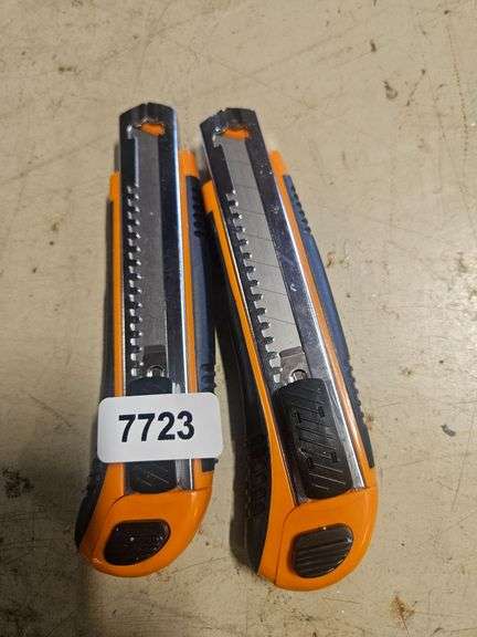 Sliding Utility Knife image