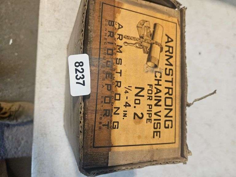 Armstrong Chain Vise image