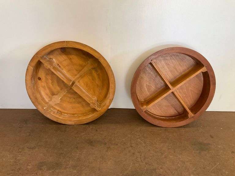 Two Round Pattern Shop Molds image