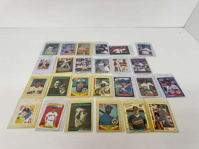 Mixed Lot of Baseball Trading Cards image