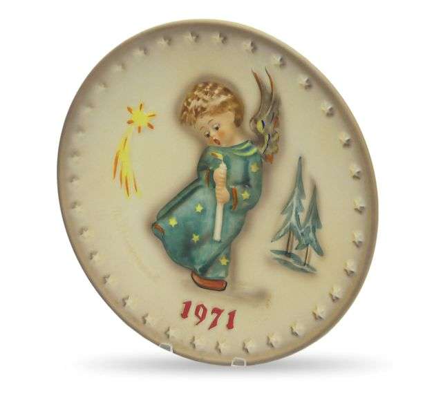 1971 M.J. Hummel Annual Plate - First Edition image