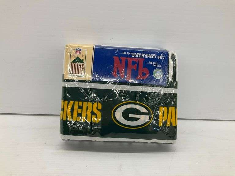 New in Package Green Bay Packers NFL Queen Sheet Set image