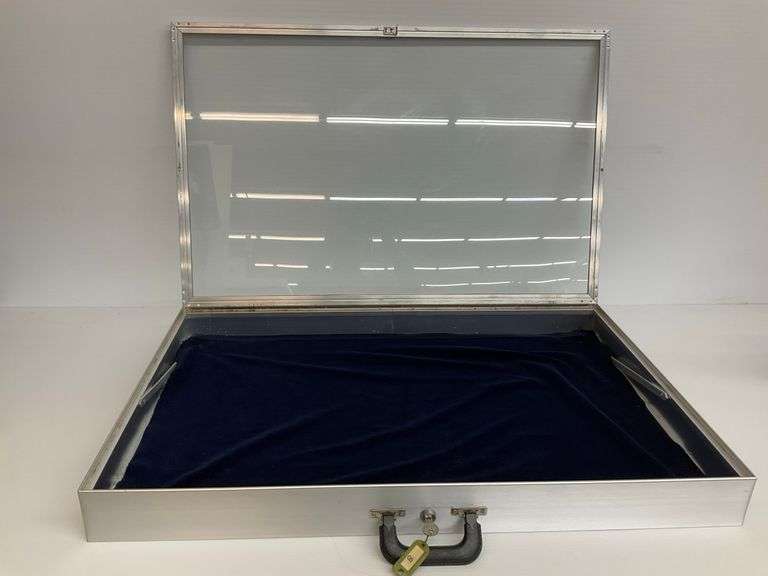Allstate Mfg. Co. Display Case image