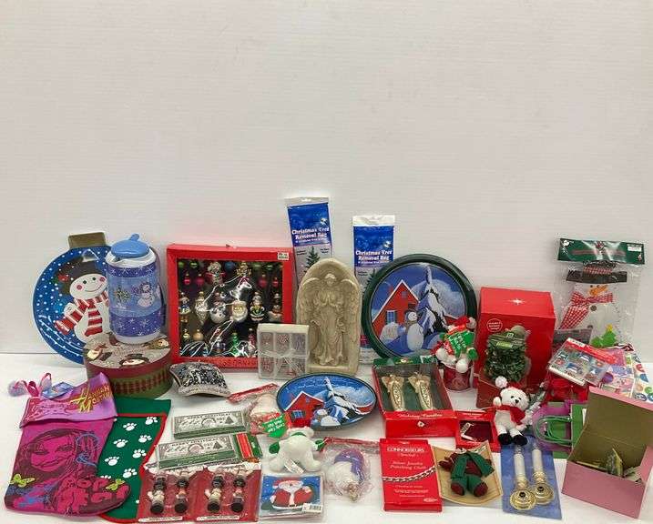 Plates, Ornaments, Gift Bags, and Other Christmas Items image