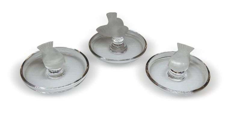 Set of Three Clear Glass Lalique Ashtrays with Bird Figures image