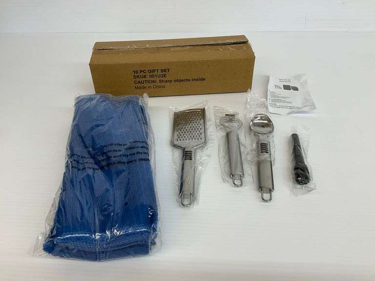 New 10-Piece Kitchen Gadget and Towel Gift Set image