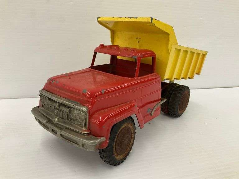 Vintage Hubley Toy Dump Truck - Lancaster, PA - Made in USA image