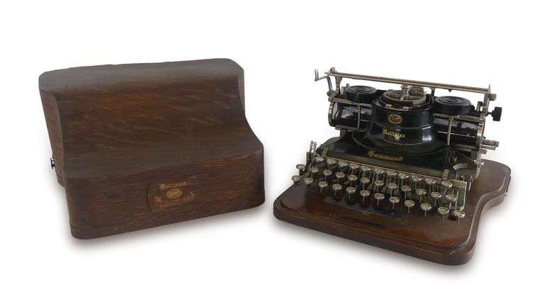 Hammond Multiplex Typewriter with Wooden Case image