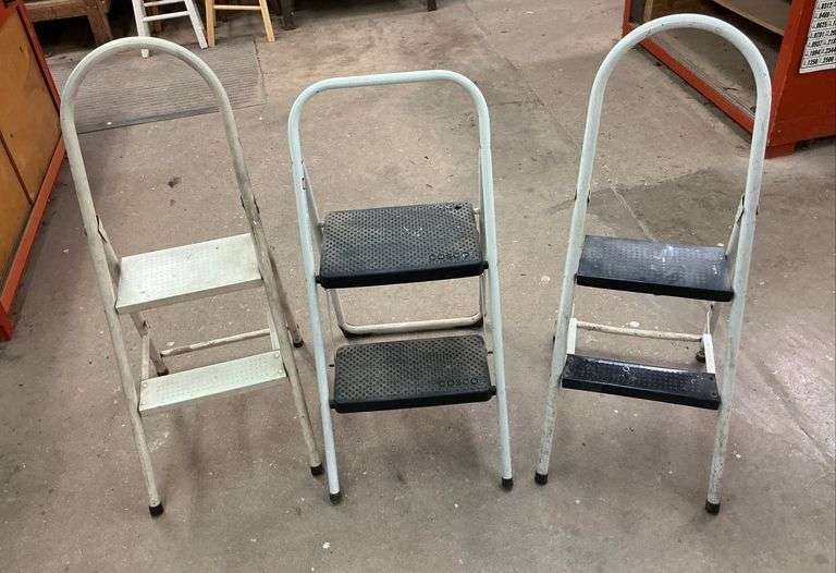 Folding Step Stools ... See photos image
