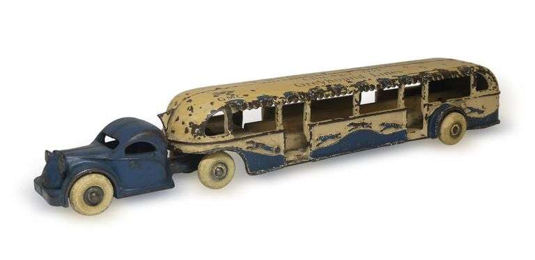 Arcade GMC "A Century of Progress" Greyhound Lines Bus with Tow Truck image