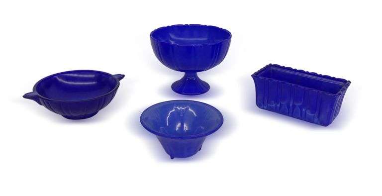 Four Blue Indiana Glass Bowls Made in USA image