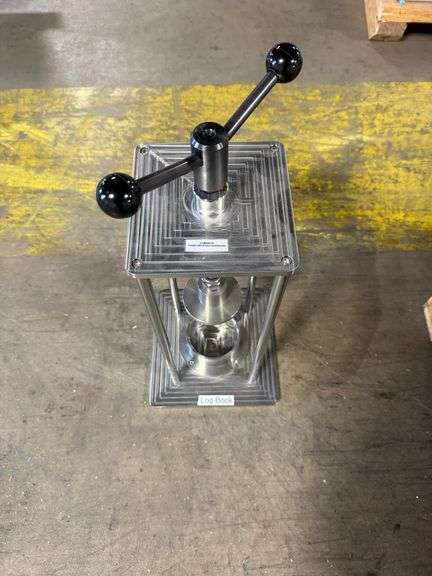 Transfer Cask Lid-Sleeve Assembly Press ... 24 x 10 x 10 in. image