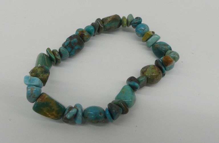 Turquoise Stone Beaded Bracelet image