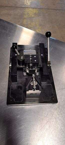 Clean Room Devices CRD410 Tubing Cutter image