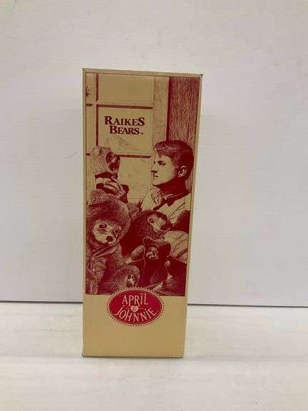 Robert Raikes Bears Limited Edition Hot Air Balloon Figure in Box image