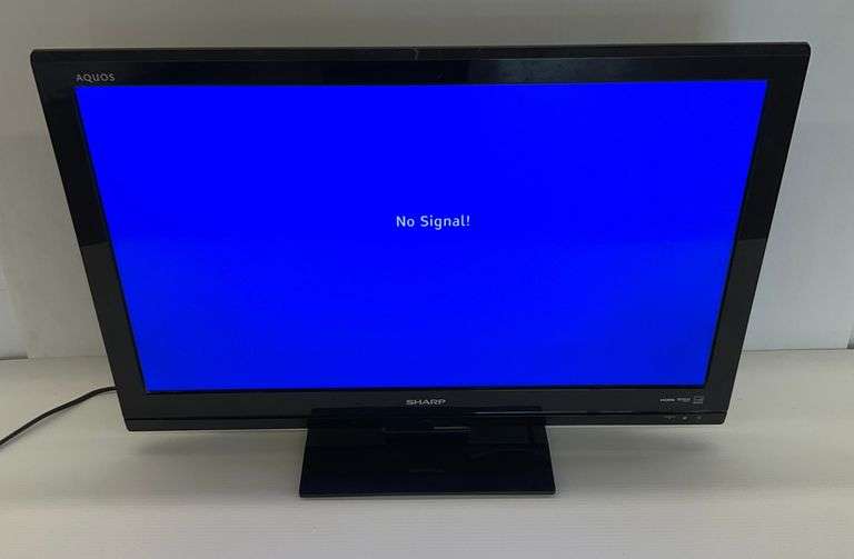 Sharp Aquos 32-in. LCD TV - powers on; no remote image