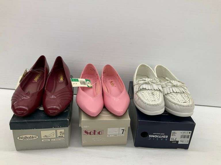 Three New Pairs of Women's Flats - Walkables, Soho, Editions Basic, Size 7.5 image