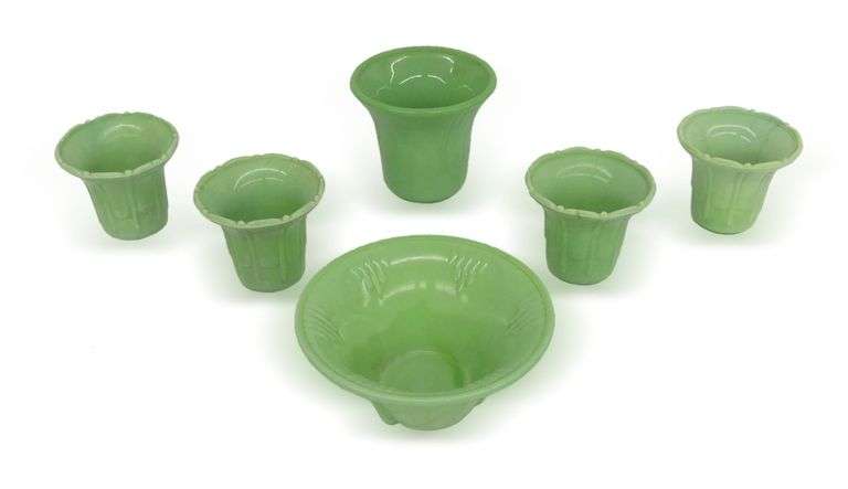 Set of Akro Agate Green Glass Vases and Bowl image