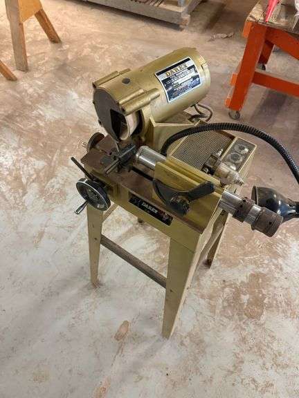 Darex E-90 Tool Sharpener ... 48 x 12 x 15 in. image