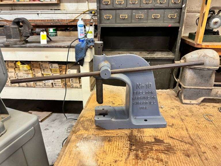 Sheldon Machine Co. No. 10 Arbor Press ... 12 in. tall image