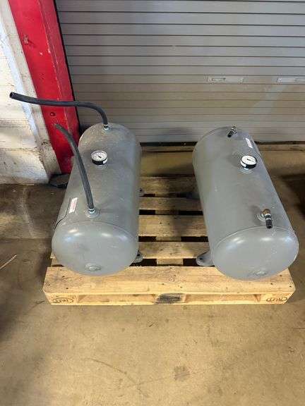 Pair of Manchester-IL Air Tanks image
