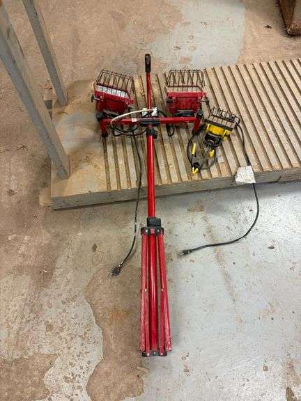 Lot of Work Lights with Stand and Clip-on Work Light image