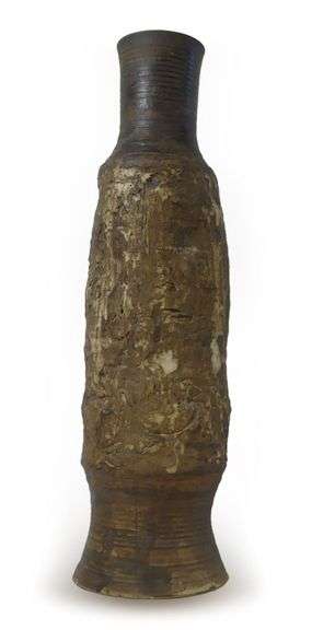 MCM Textured Ceramic Vase with Handwritten Analysis of the Vase image