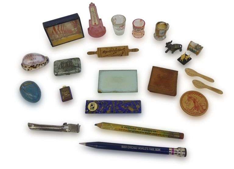 1933-1934 Chicago World's Fair Souvenir Group image