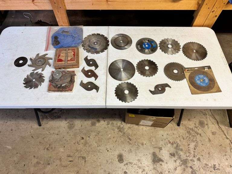 Assorted Saw Blades and Dado Head Set image