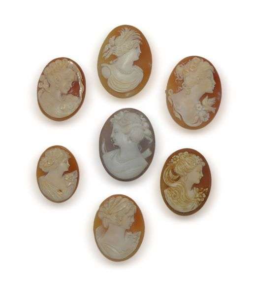 Group of Eight Natural Shell Cameos image