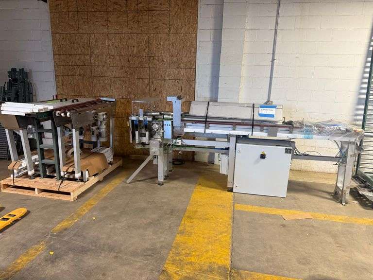 FS Solutions & Von Galen Buffer Conveyor System image