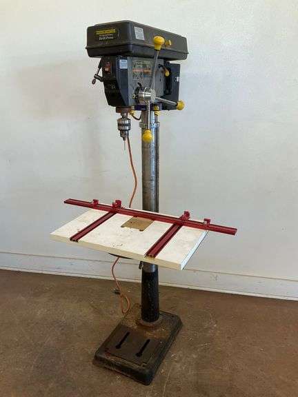 Central Machinery 16 Speed Floor Drill Press image