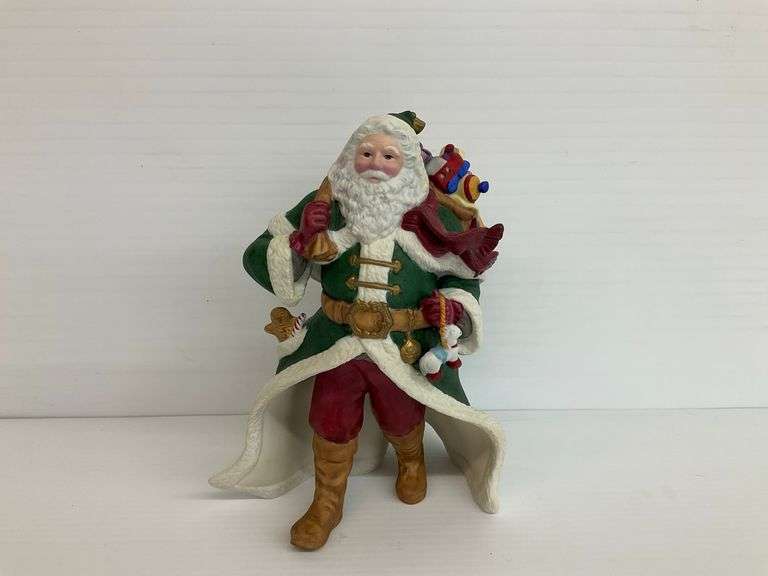 Lenox Victorian Santa Fine Porcelain Figurine (1993) image