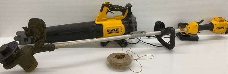 DeWalt 20V MAX Brushless Cordless Blower and String Trimmer Combo with Charger and Battery image