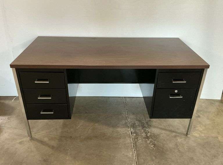 Steel Frame Desk with Drawer Units image