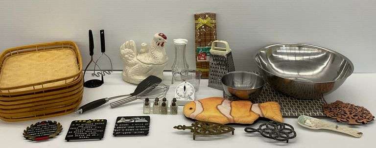Bowls, Utensils, Trivets, Decor, and Other Kitchenware image