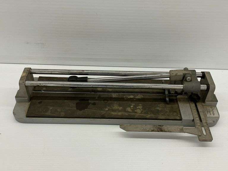 17 in. Brutus Tile Cutter image