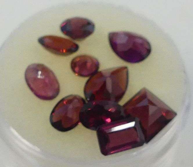 Red Garnet Gemstones....8.65 carats image