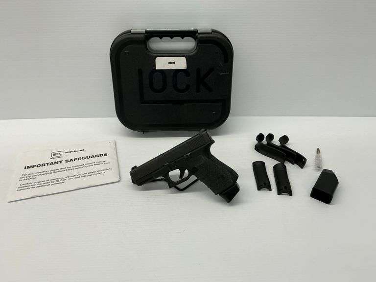 Glock 19 Gen 4 9mm Pistol with Accessories image