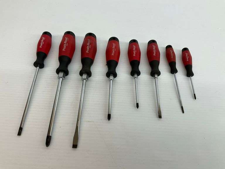Eight Pratt-Read Screwdrivers image