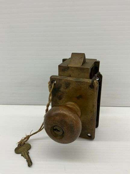 Vintage Independent Lock Co. Door Hardware Set w/Key image