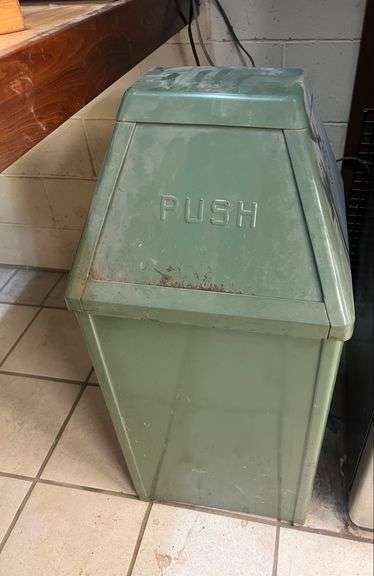 Bennett Manufacturing Company Green Metal Push Top Trash Can image