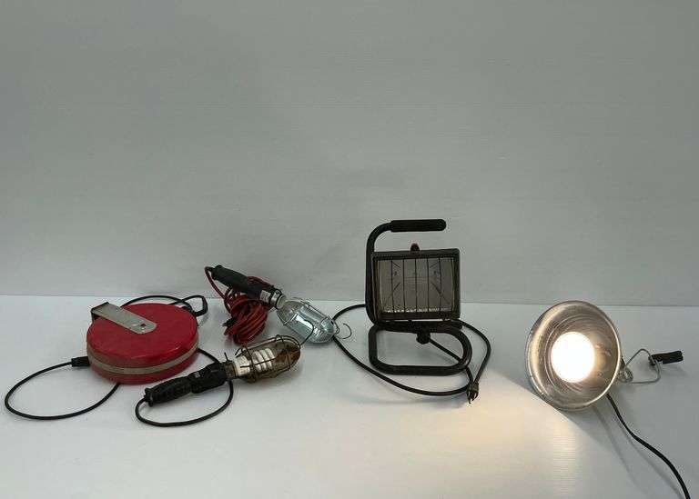 Various Work Lights and Cord Reel image