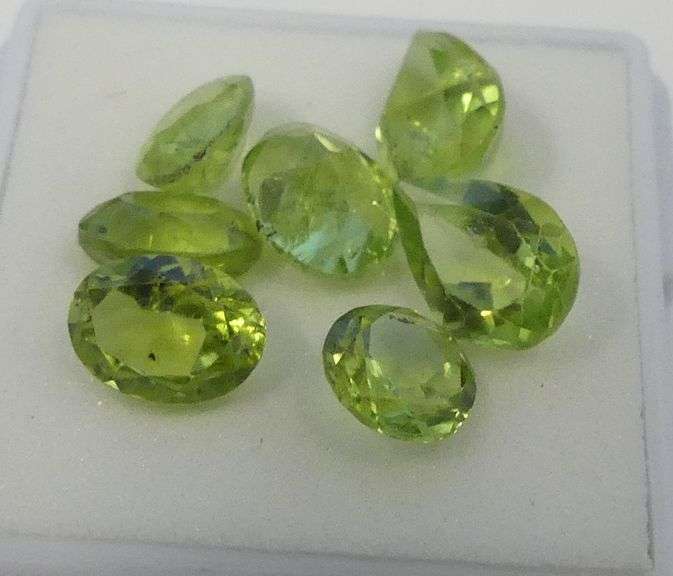 Lot of Seven Peridot Faceted Gemstones..7.05 carats image